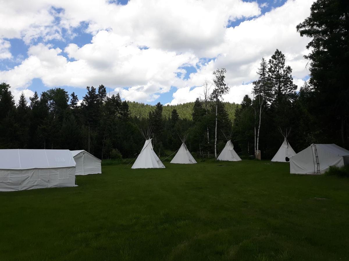 Lonesome Dove Ranch Bed & Breakfast Kalispell Exterior photo